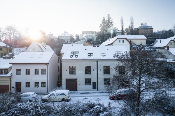Bytový dvojdům ve Střešovičkách v Praze
