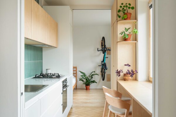 Byt v Praze na Břevnově, autoři ARCHWORKS – Jiří Rákosník a Tereza Rákosníková, 
foto Anna Ritterová