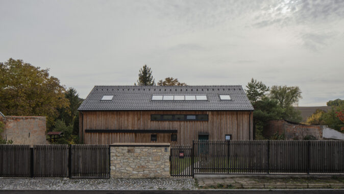 Rodinný dům v městysu Vraný, autoři Mimosa architekti / Jana Zoubková, Petr Moráček, Pavel Matyska, foto Petr Polák