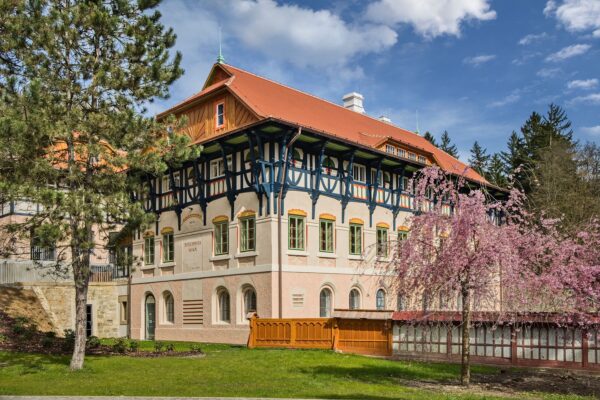 Sluneční lázně v Luhačovicích, autoři obnovy TRANSAT architekti, zdroj Lázně Luhačovice