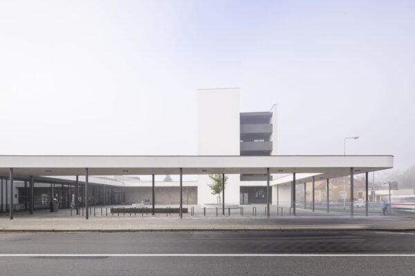 Polyfunkční areál v Kroměříži, autoři knesl kynčl architekti, foto Radek Brunecký