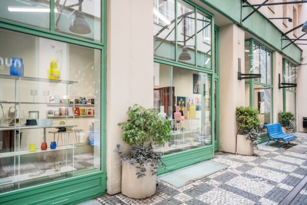 Galerie současného umění a obchod s designem v Praze, foto Tomáš Rubín