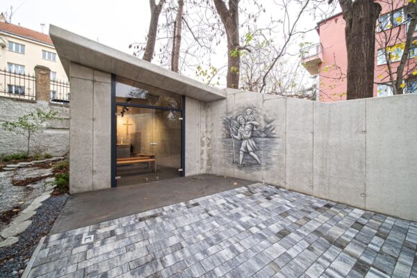 Kaplička z pohledového betonu v Praze, autoři JIRSA – ARCHITEKTI, foto Jiří Ernest