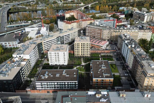 Bydlení Pergamenka v Praze, autoři A69 – architekti, foto Jiří Hroník