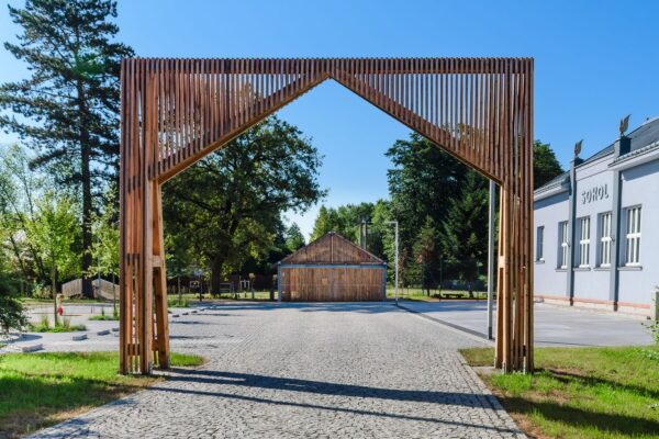 Příšovická náves, autoři atakarchitekti, foto Martin Zicha, Matěj Choutka