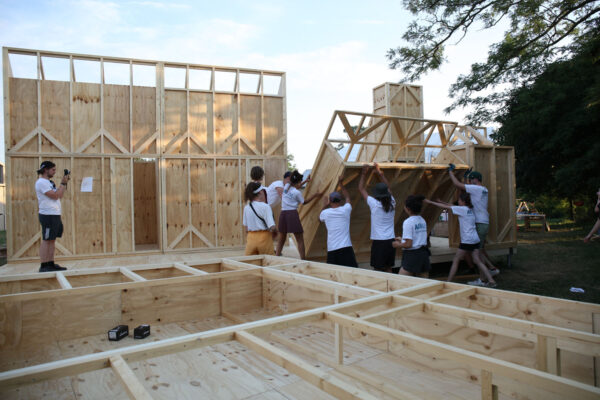 VELUX podpoří festival architektury Cabin Fever 2025