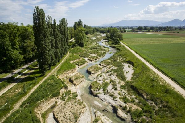 Georges Descombes river Aire, foto Fabio Chironi, zdroj KRUH
