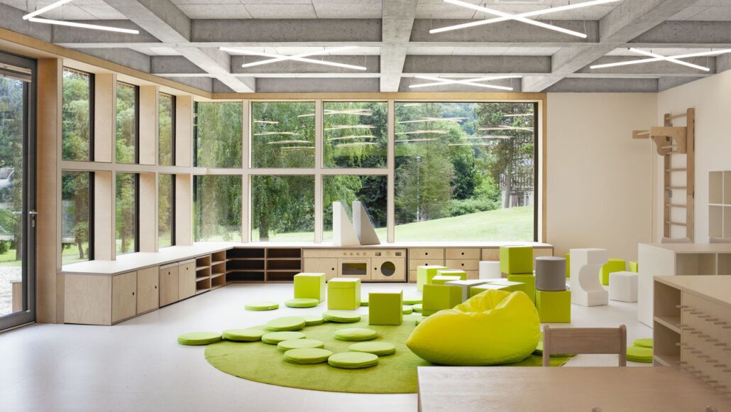 Mateřská škola ve Fulneku, autoři XTOPIX architekti a Simona Ledvinková, foto Ondřej Tylčer