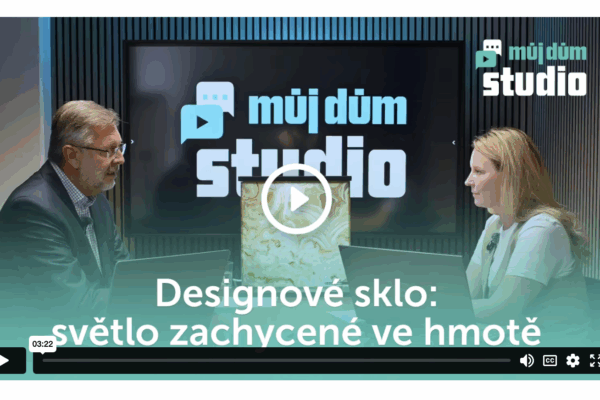 Designové sklo: světlo zachycené ve hmotě