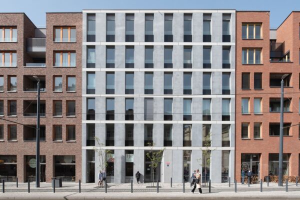 Smíchov City bytový dům 3 v bloku 2, autoři Kuba & Pilař architekti, foto David Korsa