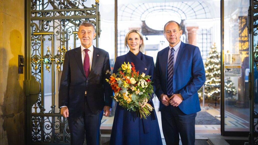 Novou ministryní pro místní rozvoj je Zuzana Mrázová