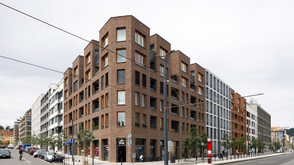 Smíchov City v Praze, bytový dům 4 v bloku 2, autoři Lábus AA, foto archiv Sekyra Group / Tomáš Souček