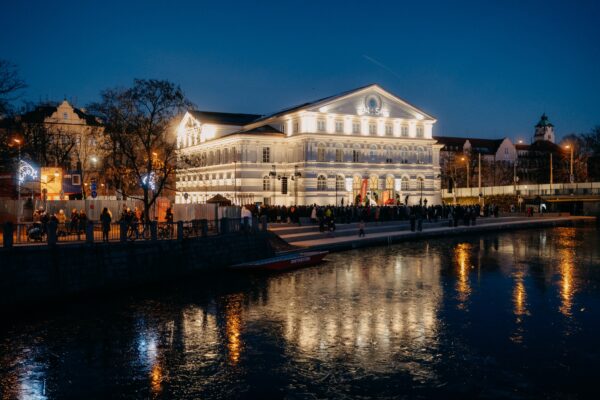 Kulturní dům Slavie v Českých Budějovicích, autoři Chaix & Morel et Associés, Christian Anton Pichler a Jan Proksa, foto Pavel Balek