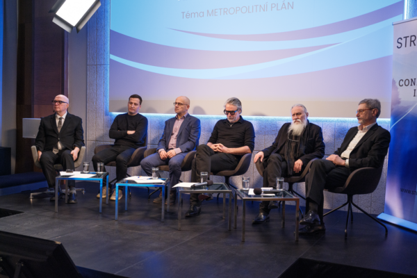 Debata o Metropolitním plánu, Pražská agenda, Strategeo Institute
