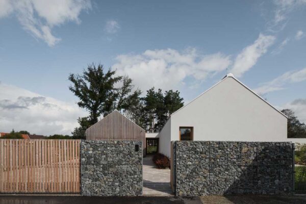 Rodinný dům v Nové Vsi triumfuje v soutěži Stavba roku 2025