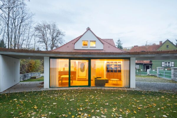 Rekonstrukce rodinného domu v Liberci, autoři atakarchitekti, foto Tomáš Souček