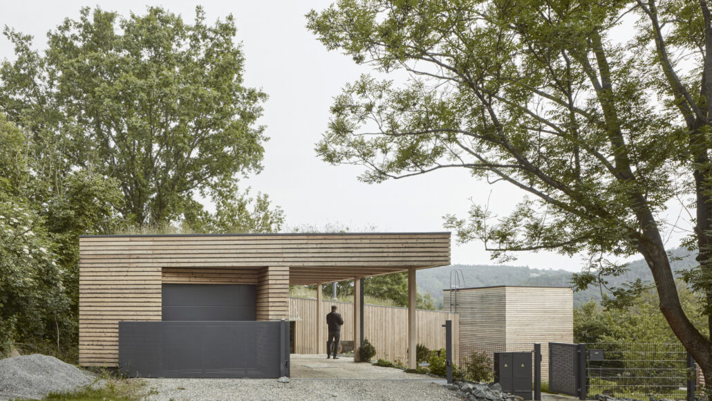 Víkendový dům mezi Prahou a Berounem, autoři MODULORA, foto Peter Fabo