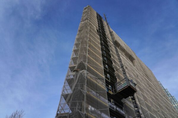 Inovativní řešení PERI pro náročnou rekonstrukci architektonické ikony Danube House
