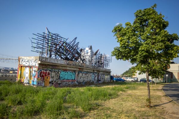 Žižkovská spojka: architektura, umění a veřejný prostor dolního Žižkova