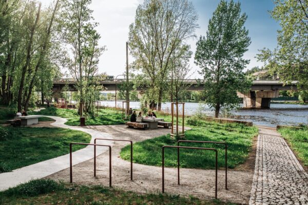 Park U Vody v Praze, autorky ateliér YYYY, foto Petra Šalapková