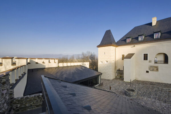 Zámecký hotel Vígľaš