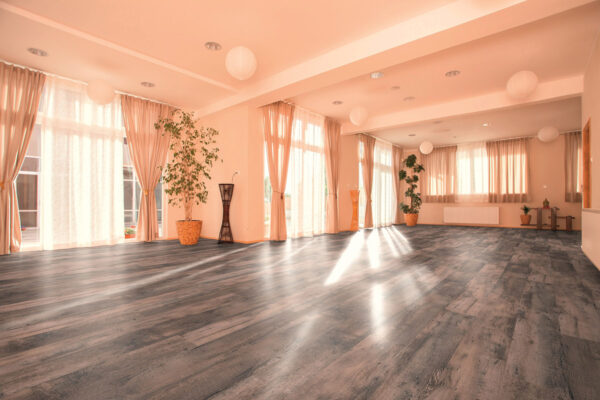 Dvoumetrový formát designových vinylů mFLOR GRAND