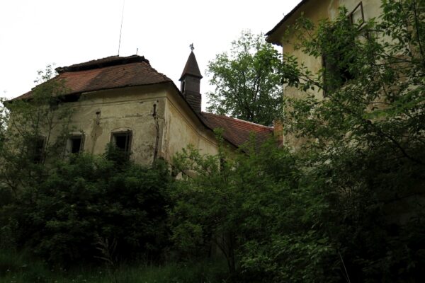 Rekonstrukce zámku Poříčí v Boršově nad Vltavou