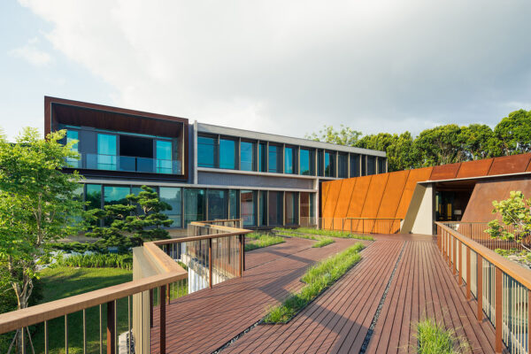 House X v Singapuru