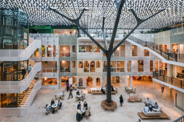 BNTHMCRWL: Infrastructure, Public buildings and Workspace
