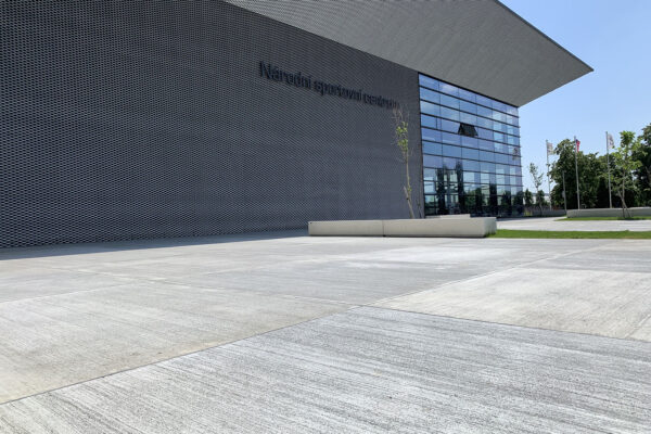 Prostějovské Národní sportovní centrum s odvodněním zpevněných ploch