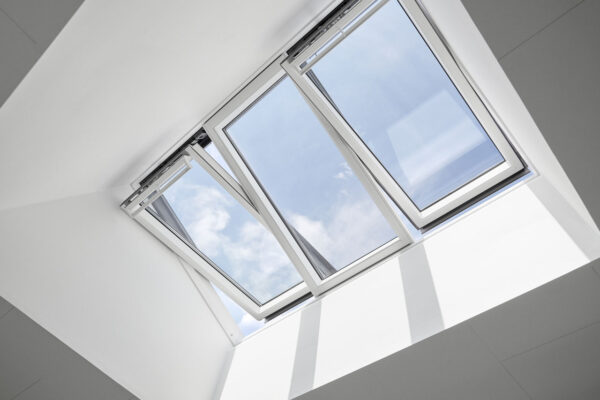 VELUX STUDIO prosvětlí interiér a opticky zvětší prostor