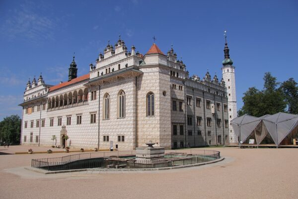 Památkáři připravují obnovu zámku a Panského domu v Litomyšli