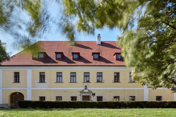 Fara Vřesovice