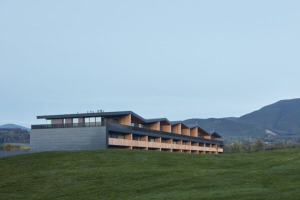Tee House